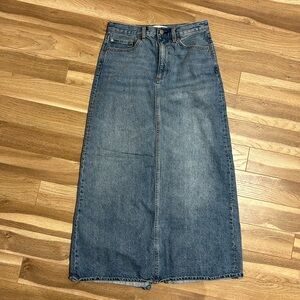 Denim forum “The nina denim maxi skirt”